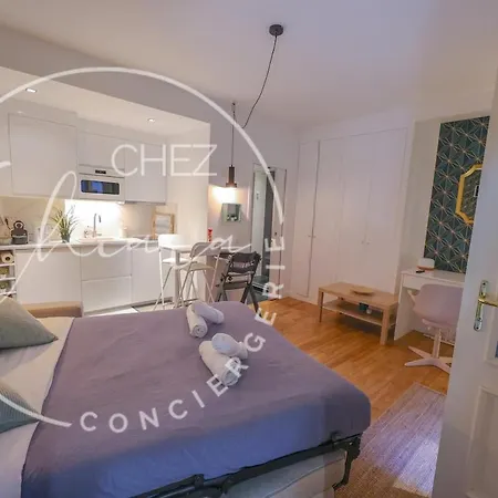 Elegant In Paris' Prestigious 6th District