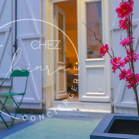 Elegant In Paris' Prestigious 6th District